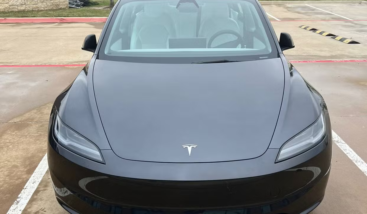 Tesla Model 3 2025